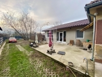 Kiskunlacháza Családi ház